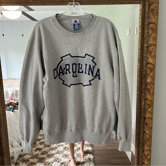 Vintage Champion Gray Crewneck Sweatshirt with Carolina UNC Tarheels - Picture 1 of 6